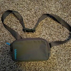 Lululemon mini belt bag